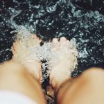 DIY Fußbad: 5 Rezepte für ein Fußbad gegen Schuppenflechte (Psoriasis)
