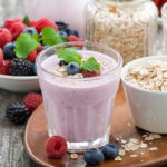 berry smoothie with oatmeal